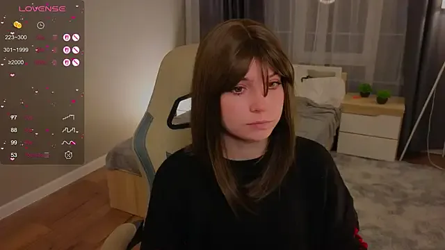 Zelda_1 from StripChat