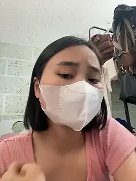 Zinsetka from StripChat is Freechat