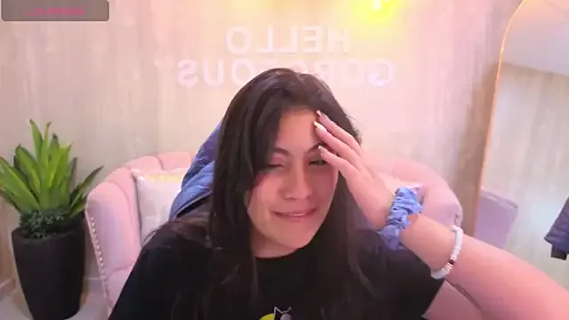 Girls: try live performances with matured performers, from dancing to quirks, in a variety of beautiful sex cams.