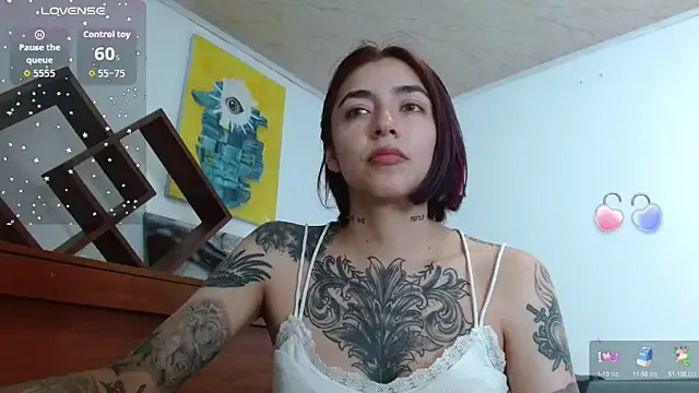 Girls: try live performances with matured performers, from dancing to quirks, in a variety of beautiful sex cams.