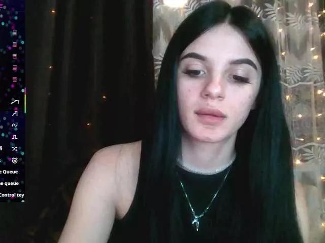 Alice222ll2 from BongaCams is Freechat