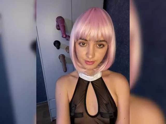 Milkkksheik-981 on BongaCams