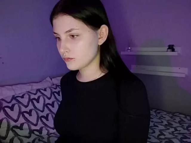 Semi-sweet from BongaCams is Freechat