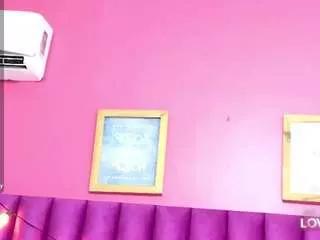 blacksweetiee from CamSoda is Freechat