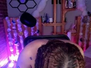 liz-martins from CamSoda is Freechat