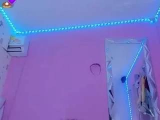 louise-princess from CamSoda is Freechat