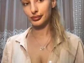 marilynmagestic from CamSoda is Freechat