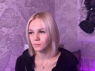 melodygrey from CamSoda is Freechat