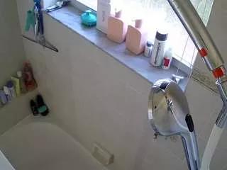 voyeurcam-charleys-bathroom from CamSoda is Freechat