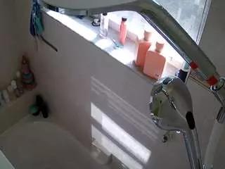 voyeurcam-charleys-bathroom from CamSoda is Freechat