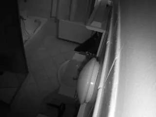 voyeurcam-julmodels-bath-2nd-2 from CamSoda is Freechat