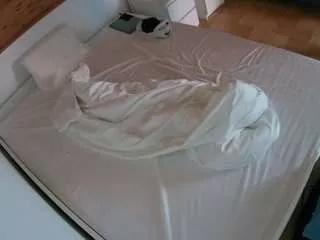 voyeurcam-julmodels-greybed-1 from CamSoda is Freechat