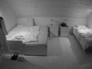 voyeurcam-julmodels-greybed-3 from CamSoda is Freechat