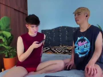 2gays_1straight from Chaturbate is Freechat