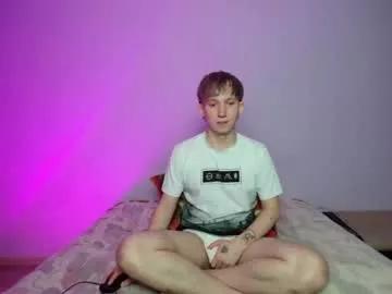 alex_foxy_man from Chaturbate is Freechat