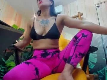 crystallsexy from Chaturbate is Freechat
