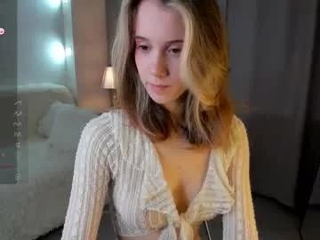 dearly_emily from Chaturbate is Freechat