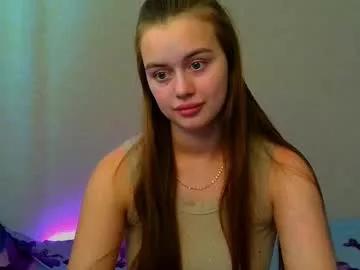 favorite_lovely_geneva from Chaturbate is Freechat