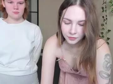 girls_love_to_play from Chaturbate is Freechat