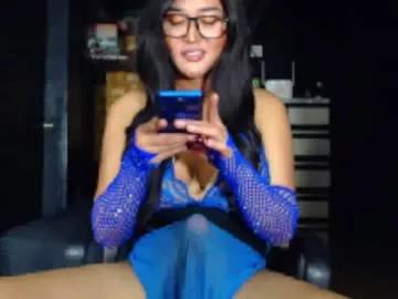 hugecumbarbie from Chaturbate is Freechat