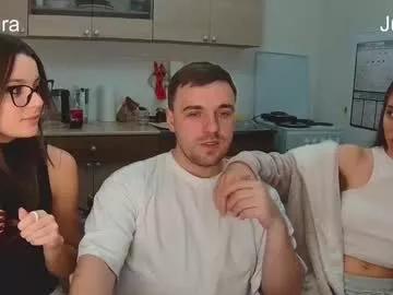 ihavepaws33 from Chaturbate is Freechat