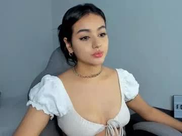 julia_strauns from Chaturbate is Freechat