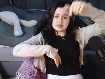 kira_yammy from Chaturbate is Freechat