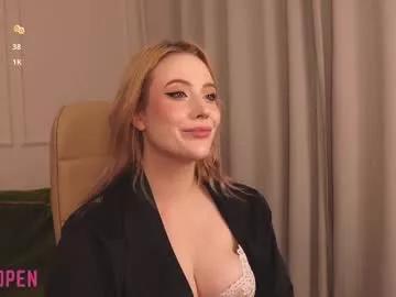 lunalovelyy_ from Chaturbate is Freechat