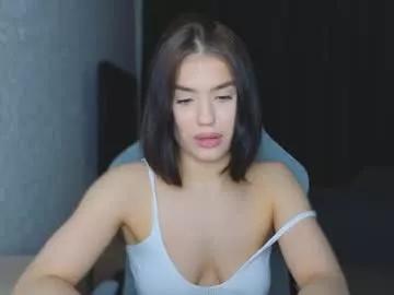 Mia___lunaa webcams show profile image 