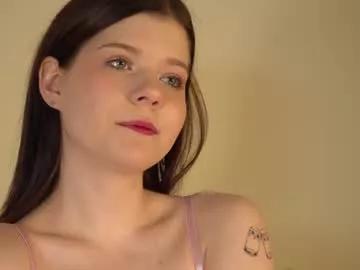 softpetalcharm from Chaturbate is Freechat