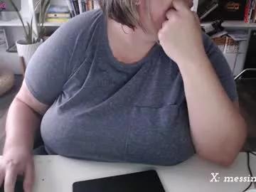 squirtymilfjess from Chaturbate is Freechat