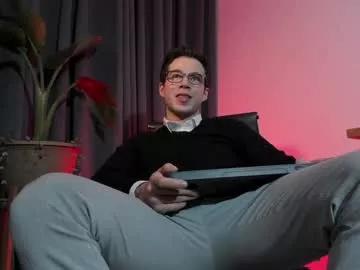 therealmartincox from Chaturbate is Freechat