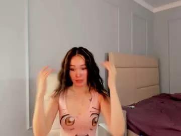 tiny_cute model from Chaturbate