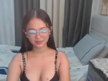 yoursweetkendall_xxx from Chaturbate is Freechat