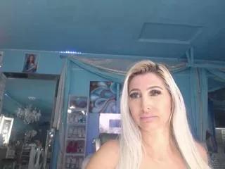 adrianna_fox from Flirt4Free is Freechat