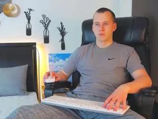 andres_brandd from Flirt4Free is Freechat