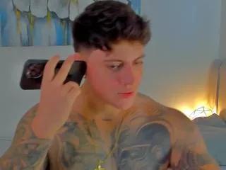 austin_bennett from Flirt4Free is Freechat