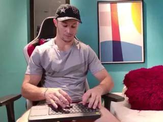 axel_fairchaild from Flirt4Free is Freechat