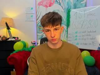 charlie_florenzi from Flirt4Free is Freechat