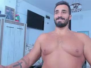 ian_hunk from Flirt4Free is Freechat