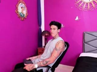 justin_fuller from Flirt4Free is Freechat