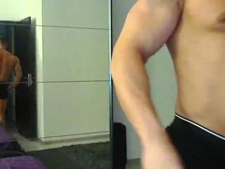 kevin_muscle from Flirt4Free is Freechat