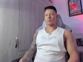 lucky_clark from Flirt4Free is Freechat