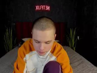 mark_pokoloko from Flirt4Free is Freechat