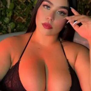 AlexxaCurvy from MyFreeCams is Freechat