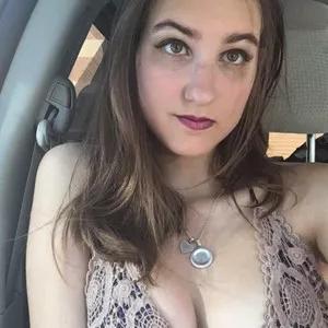 AliceFunker from MyFreeCams is Freechat