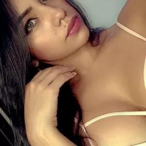 AnthonelaDoll from MyFreeCams is Freechat