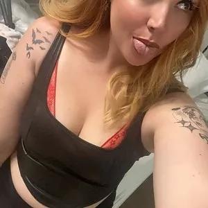 BlazeBaby from MyFreeCams is Freechat