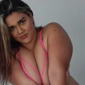 CarolinaEscobar from MyFreeCams is Freechat