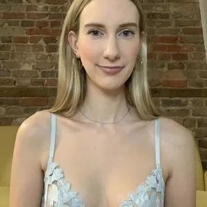 ChloeMadden from MyFreeCams is Freechat